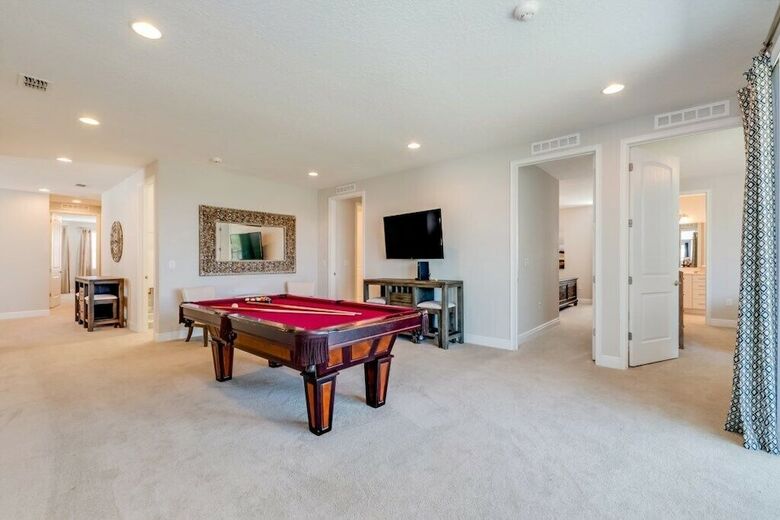 Amazing 11 Bedroom Encore Resort Porperty