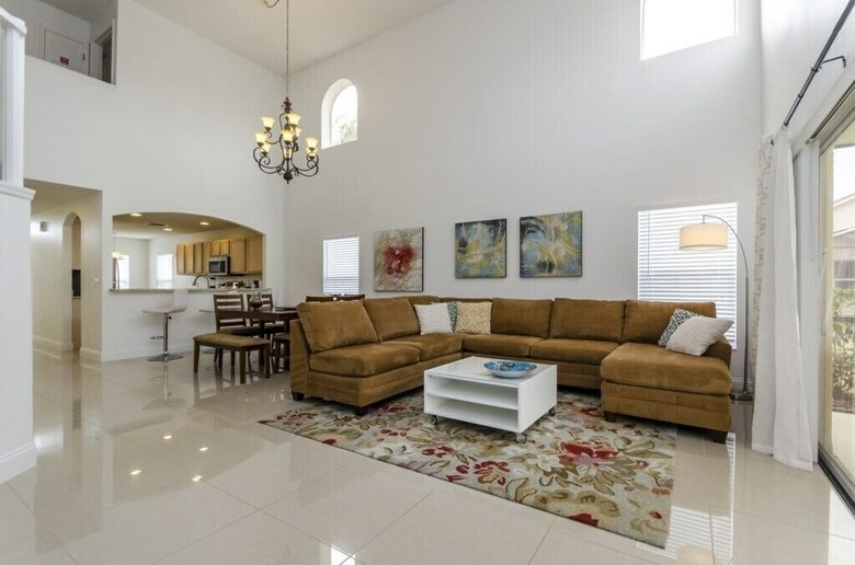 5 Bedroom 3.5 Bathroom Pool Villas