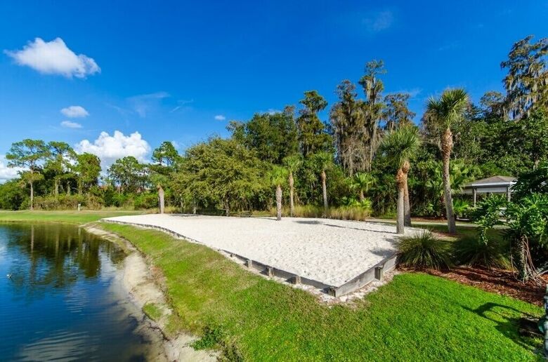 5 Bedroom 3.5 Bathroom Pool Villas