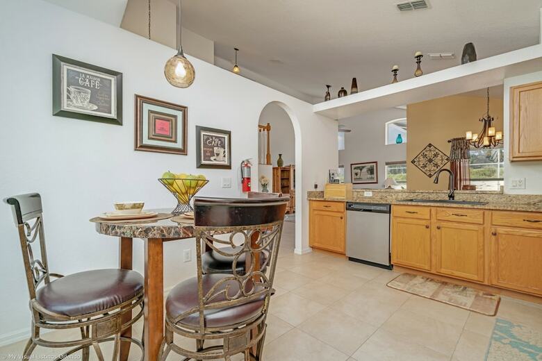234glen Fantastically Decorated 4 Bed 2 Bath