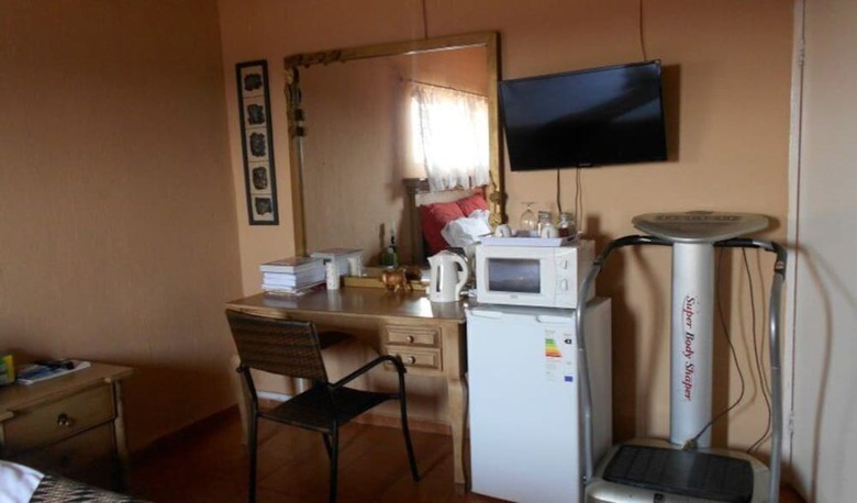 Hotel Nandi's Guesthouse