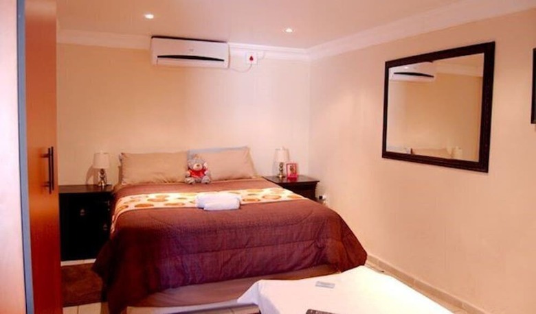Hotel Nandi's Guesthouse
