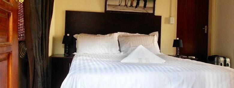 Hotel Nandi's Guesthouse