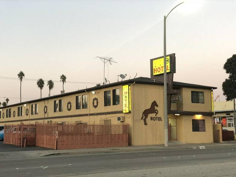 Motel Holly Crest Hotel