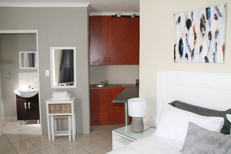 Hotel Kayamina Guesthouse