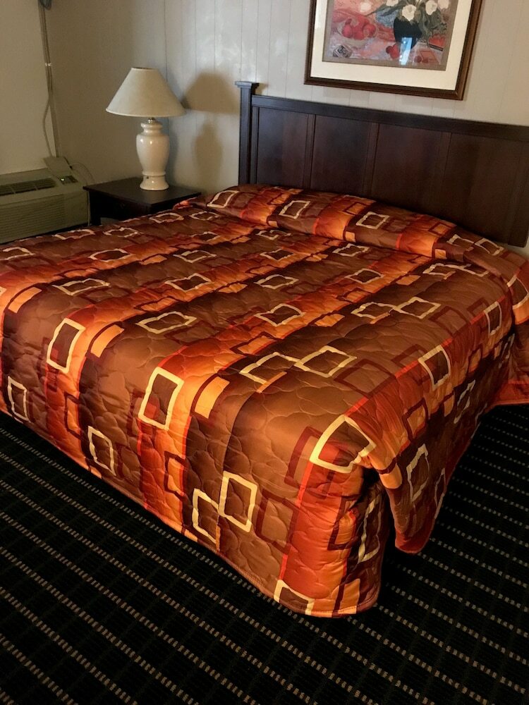Hotel Hub City Inn