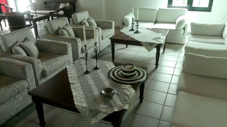 Aparthotel Eva Suites Hotel