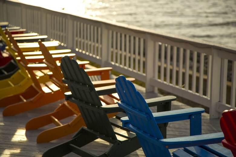 Aparthotel Sailport Waterfront Suites