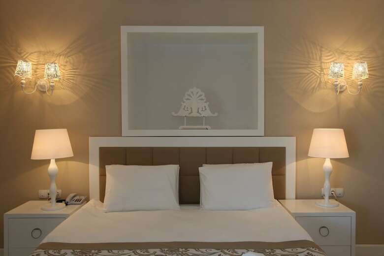 Hotel Grand Yaz?c? Torba Beach Club