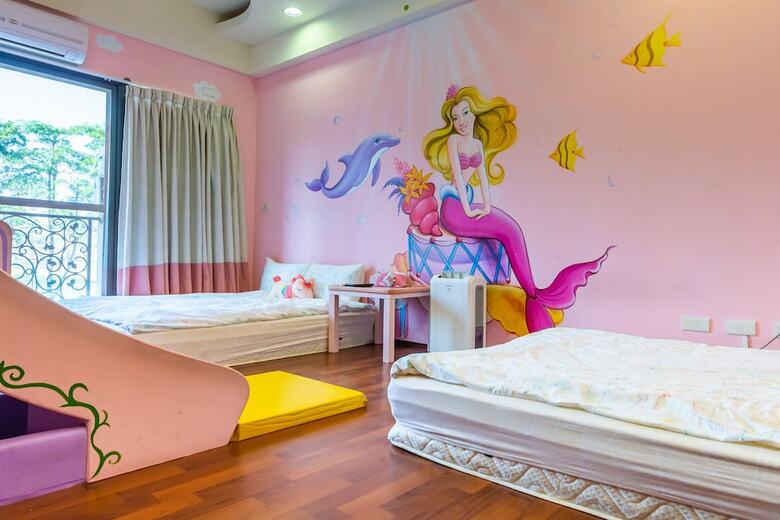 Hotel Funny Eggs Guest House