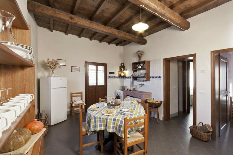 Agroturismo Castello Di Pratelli