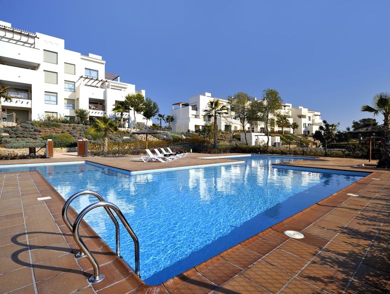 Aparthotel Las Colinas Golf & Country Club