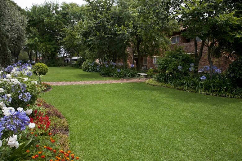 Hotel Cedarwoods Of Sandton