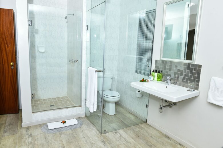 Hotel Cedarwoods Of Sandton