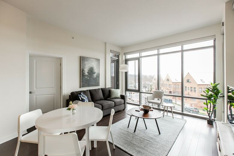 Kasa Alexandria Apartments