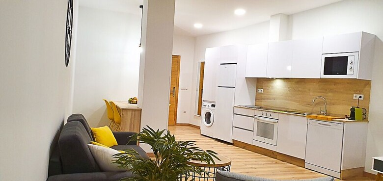 Apartamentos Antares S.l.