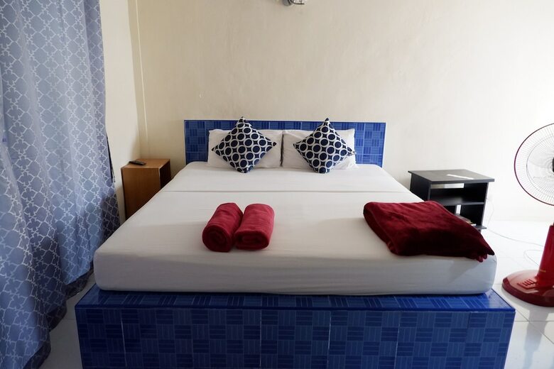 Airport Overnight Hotel