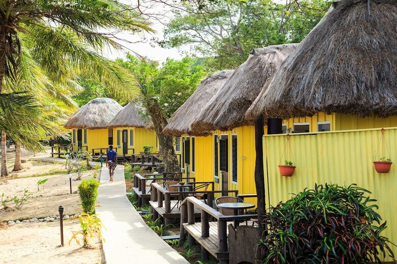 Hostal Funky Fish Beach & Surf Resort - Hostel