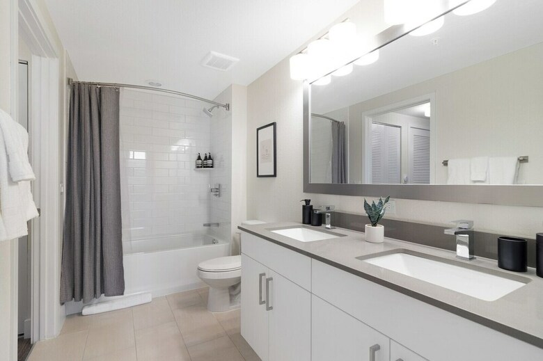 Biscayne Townhomes By Sextant