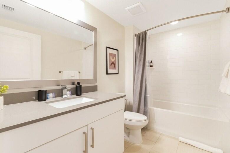 Biscayne Townhomes By Sextant