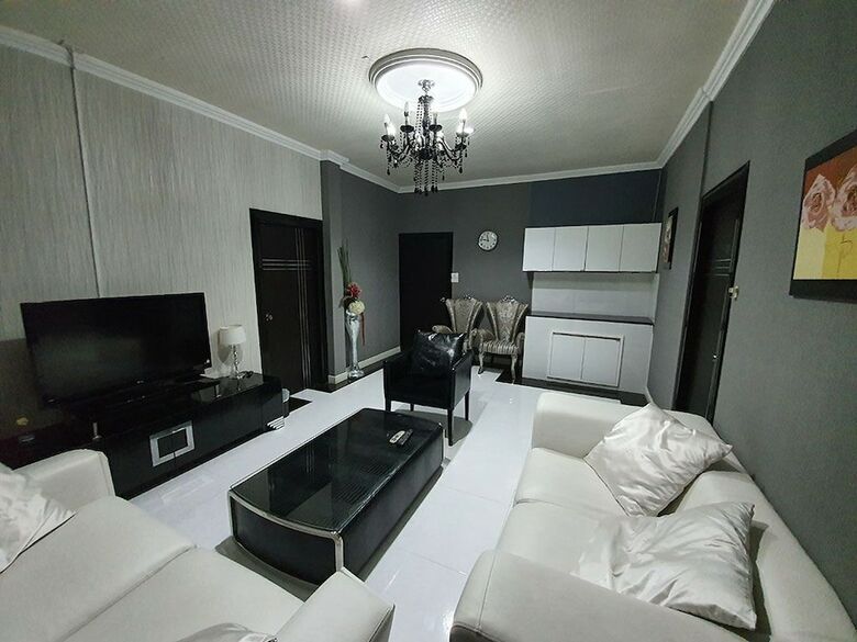 Hotel Royal Suites