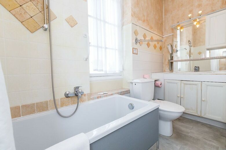 Hotel H�tel Les Liserons de Mougins