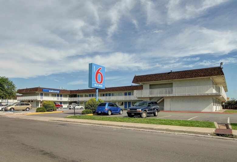 Motel 6 Denver, Co - Airport