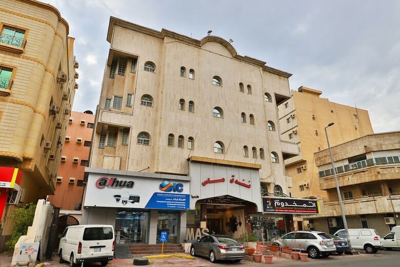 Oyo 446 Mas Hotel