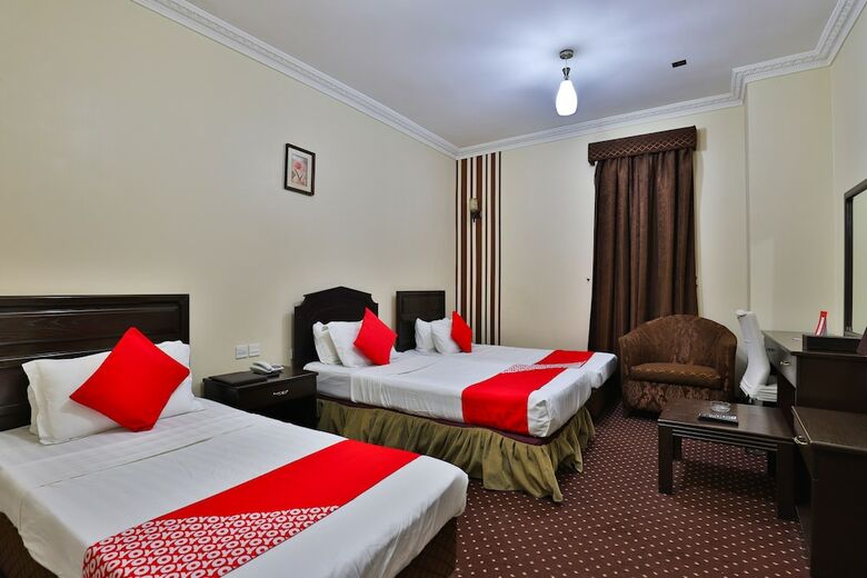 Oyo 446 Mas Hotel