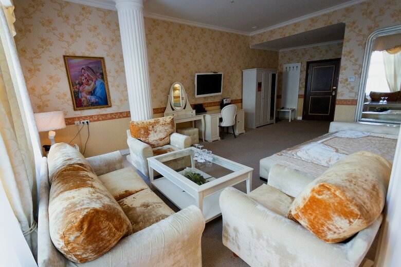 Hotel Grand Imperial
