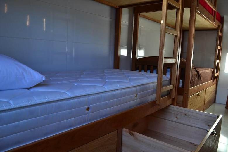 Hostal Sea Wolf Surf Club