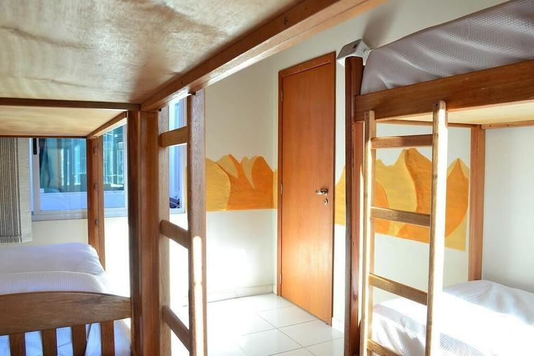 Hostal Sea Wolf Surf Club