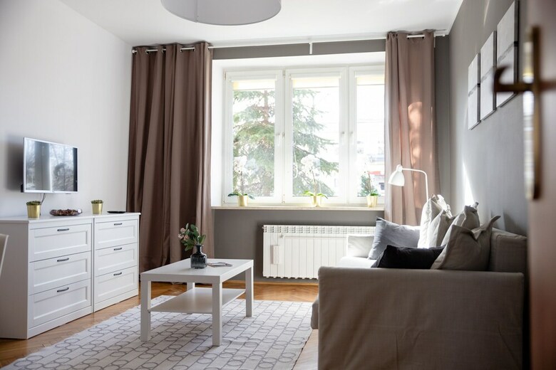 Saska Kepa Modern Apartment