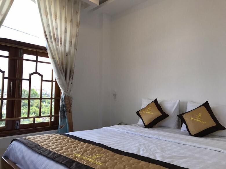 Oyo 995 Tan Thanh Dat Hotel