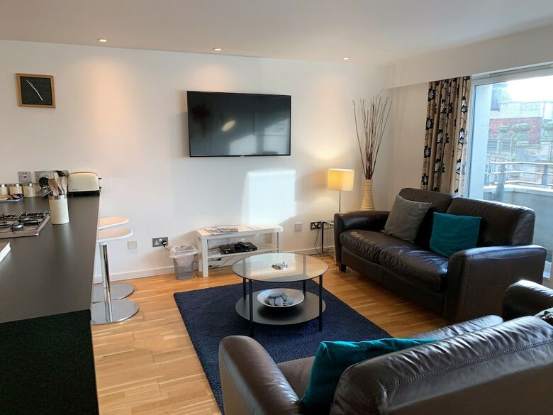 Tolbooth Apartments