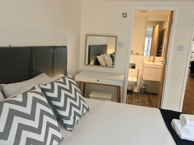 Tolbooth Apartments