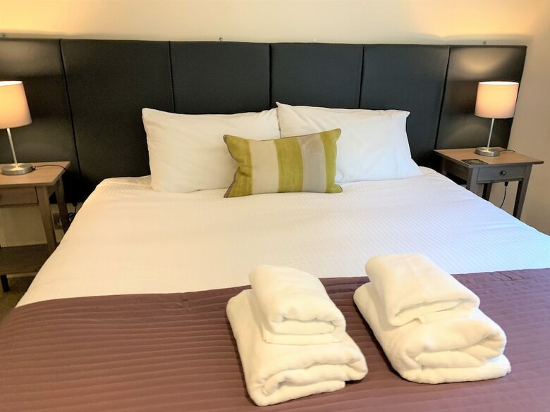 Tolbooth Apartments