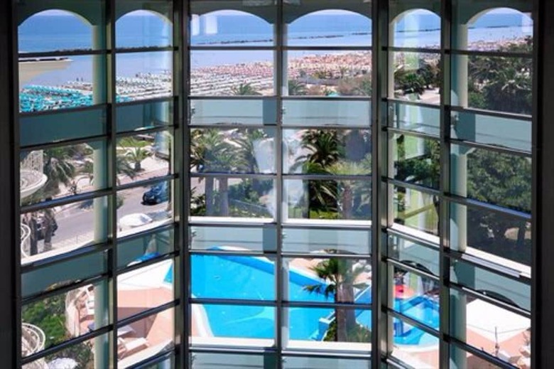 Residencia Smeraldo Suites & Spa