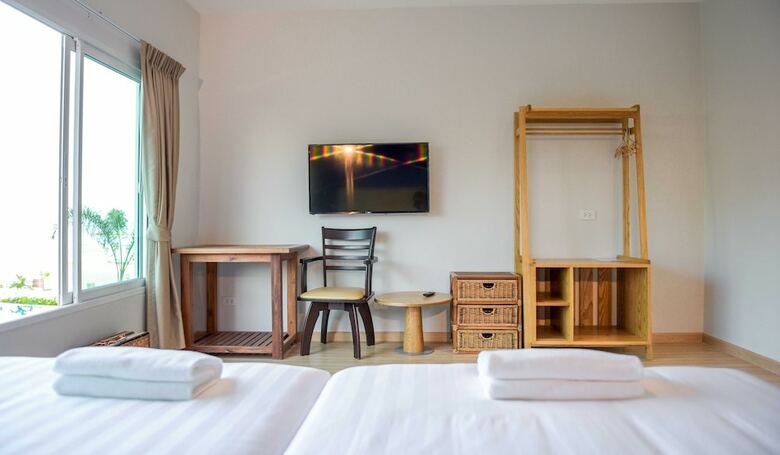 Hotel Seaman Resort