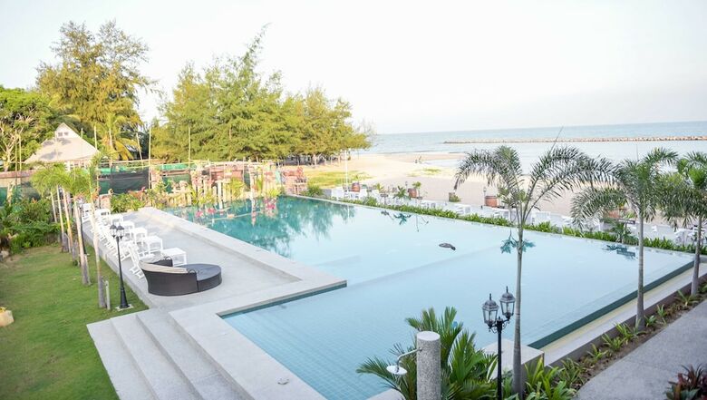 Hotel Seaman Resort