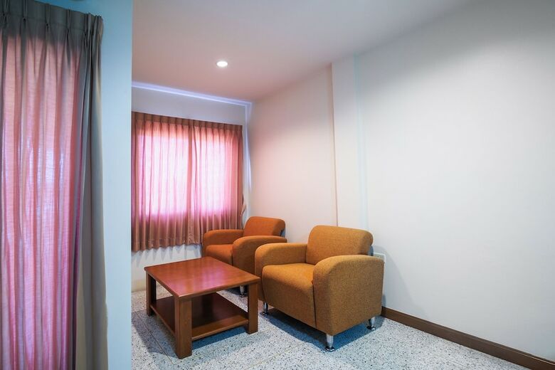 Hotel Oyo 917 Pk Residence Pattaya