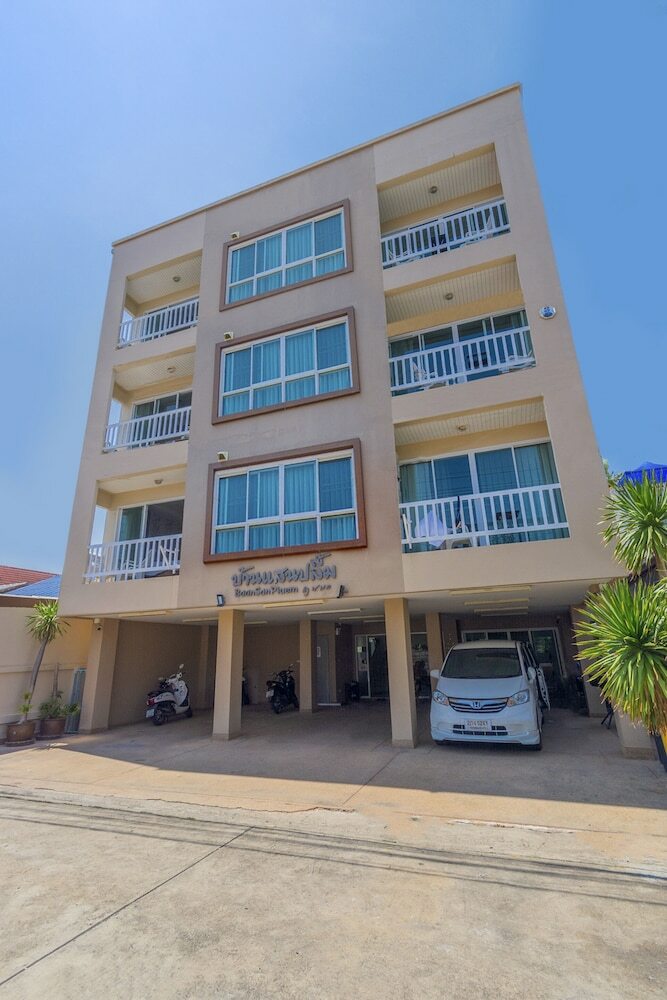 Hotel Oyo 924 Baan Sanpluem By Namol