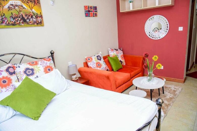 Apartamentos Sherry Homes West Suites