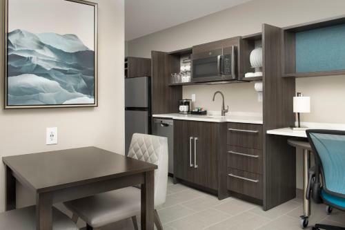 Hotel Home2 Suites By Hilton Denver Northfield