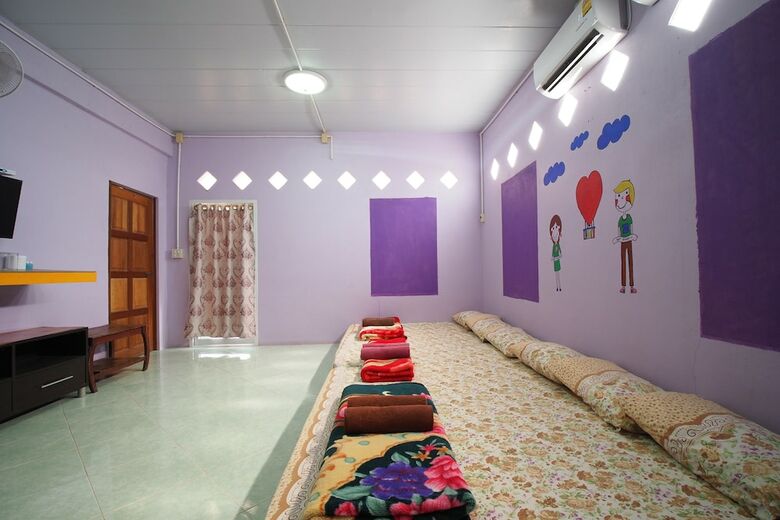 Hotel Oyo 931 Sor Chareanpanit