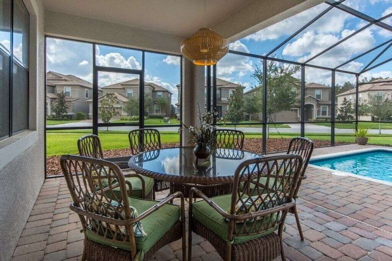 Gorgeous 7bd Pool Hm Champions Gate-1470ms