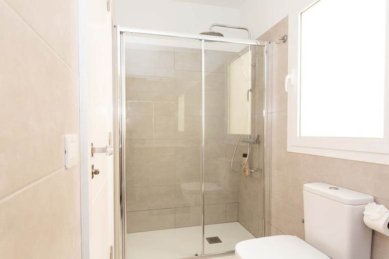 City Center Chic Apartment, Balcony