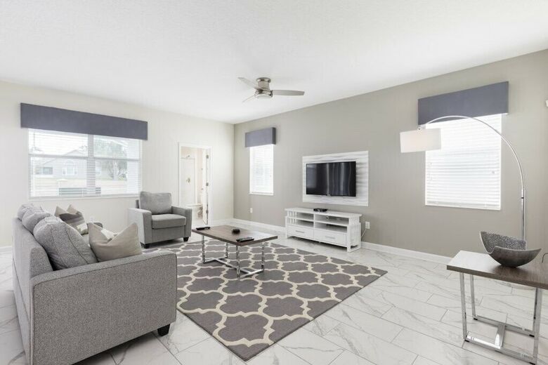 Champions Gate 1668 - Six Bedroom Pool Home