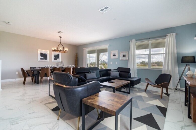 Champions Gate 1620 - Eight Bedroom Pool Home