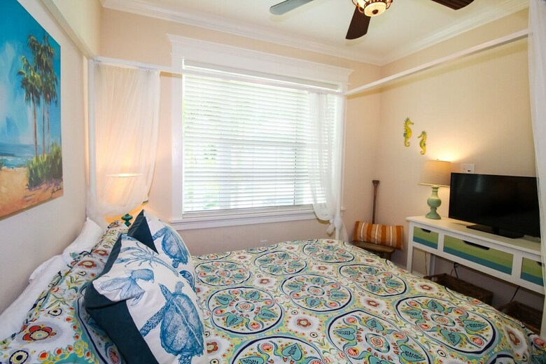 Villa Sea Glass Retreat